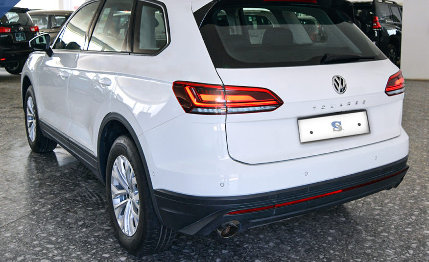 Volkswagen Touareg Automatica 2.0L Gasolina Branco